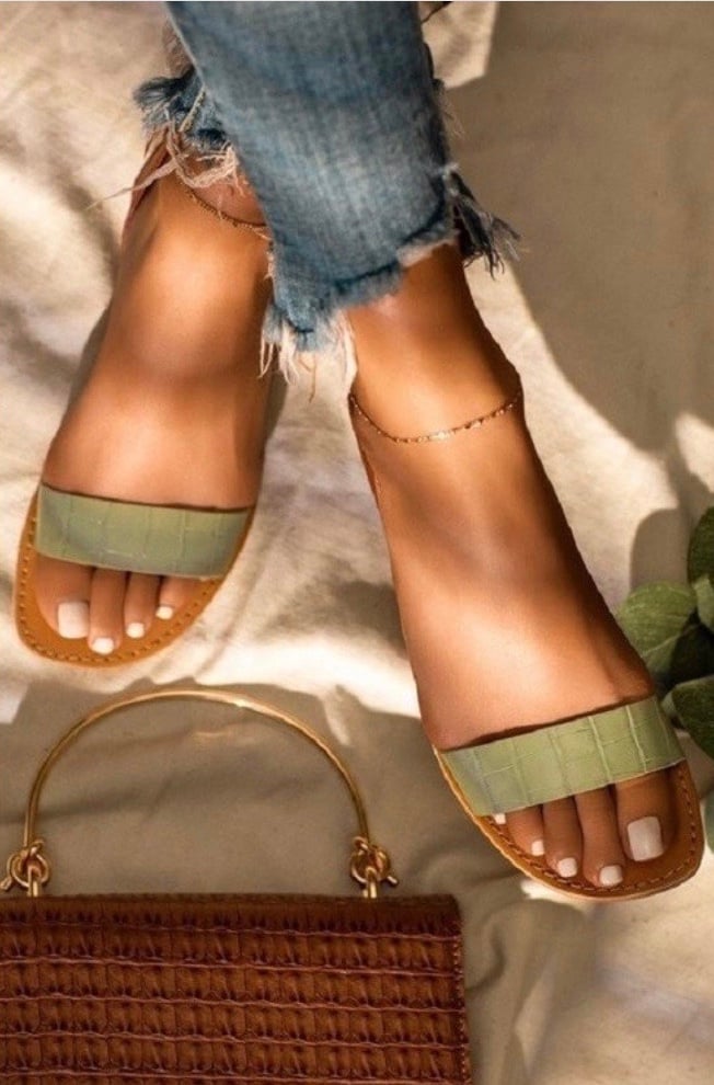 Image of Aloe 🐊 Sandals