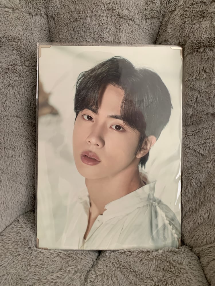 Image of Jin Premium Photo