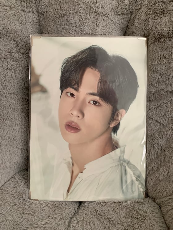 Image of Jin Premium Photo