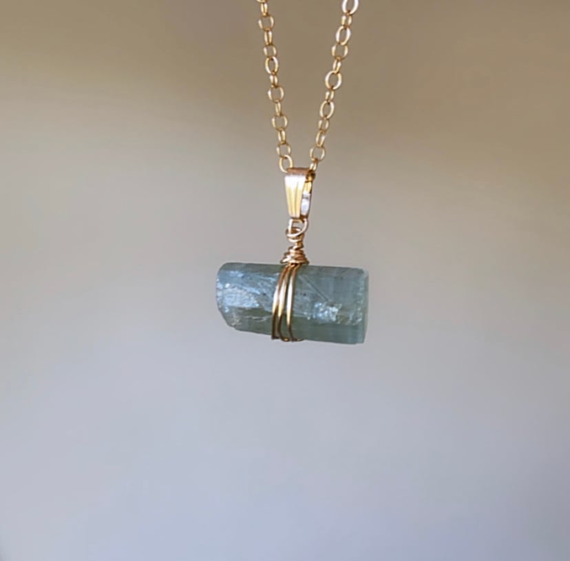 Image of LABRADORITE necklace