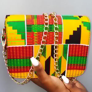 Image of NAIROBI KENTE PRINT HANDBAG
