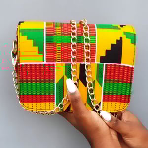 Image of NAIROBI KENTE PRINT HANDBAG