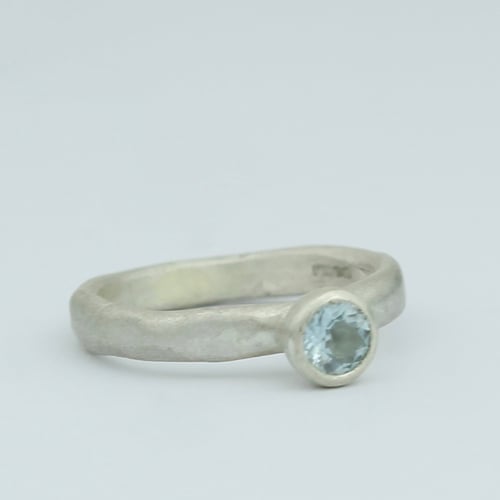 Image of aquamarine ring