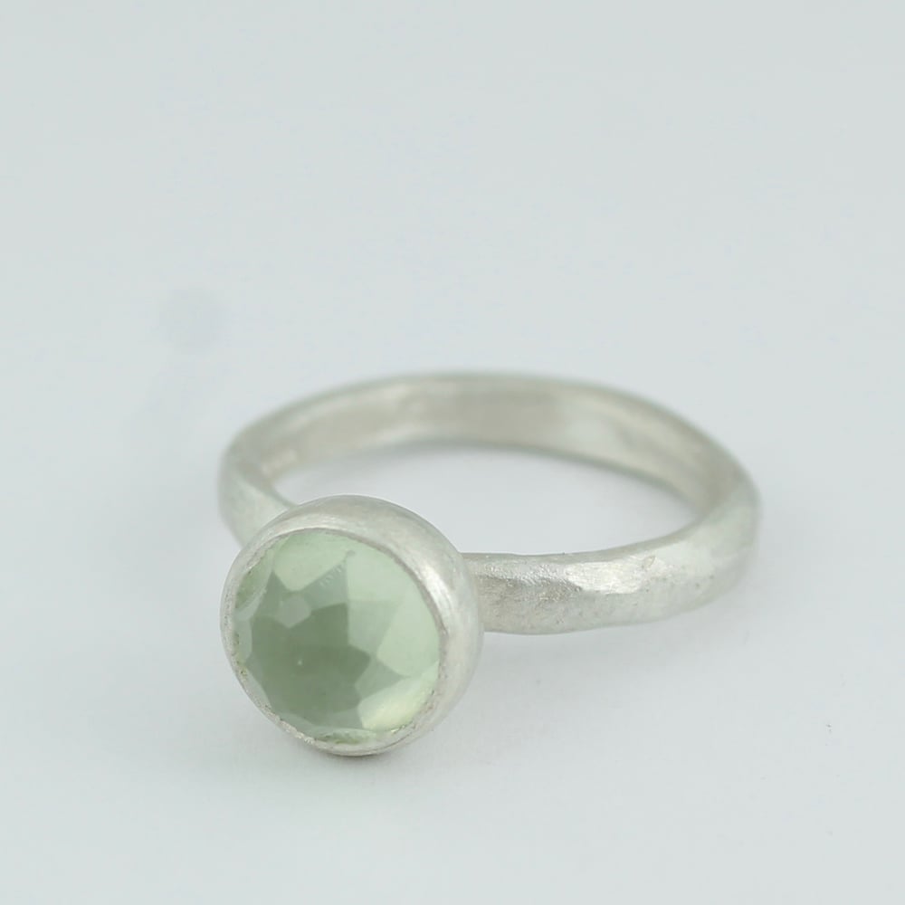 Image of Prehnite ring