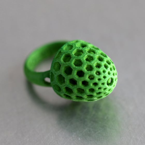 Image of 3D printed ring BEHAVE green