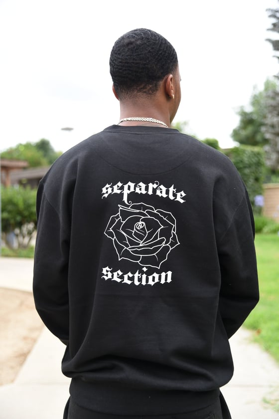 Image of Black / white Crewneck 