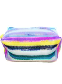 Image 3 of Large crochet toiletry travel bag 