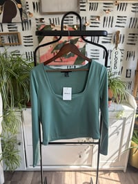 NWT forever 21 sexy crop top 