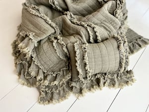 Image of Shabby Ruffle Layers /pillows