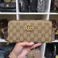 Image 1 of Standard Wallet Style 4