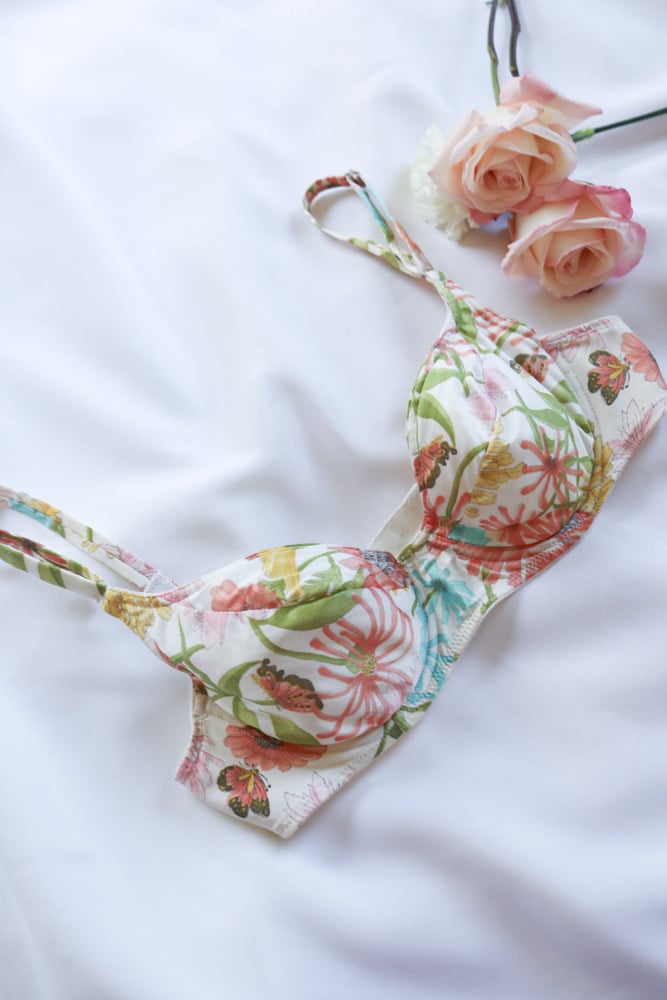 Image of Vintage 1970s Vanity Fair Springtime Fairy Bra with Flowers and Butterflies (36B)