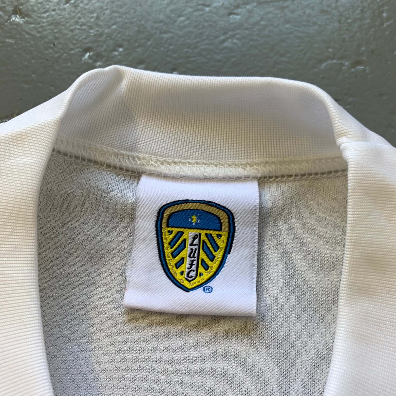 Image of 95/96 Leeds Home shirt size small 