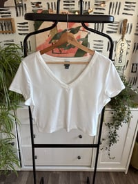 Image 1 of Target v neck crop tee white 