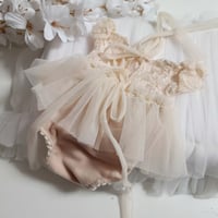 Image 3 of Beige newborn set for twins photoshoot | beige | photo props