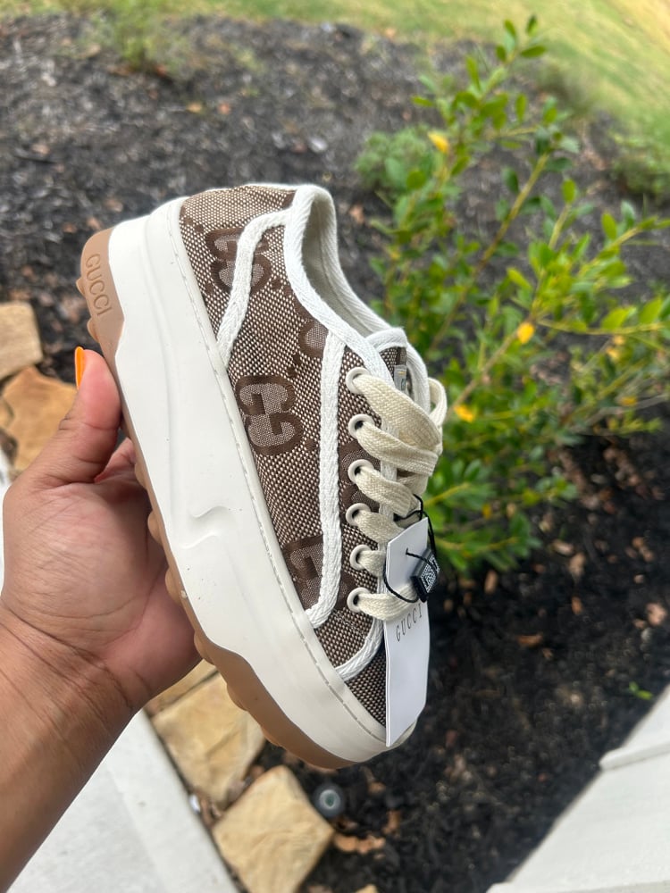 GG Canvas Low-Top Platform Sneakers