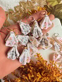 Image 5 of Floral Sheet Ghosties
