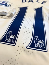 Image 7 of Tottenham Hotspur “BALE 11” 2012/23 Home Shirt + patches (M)