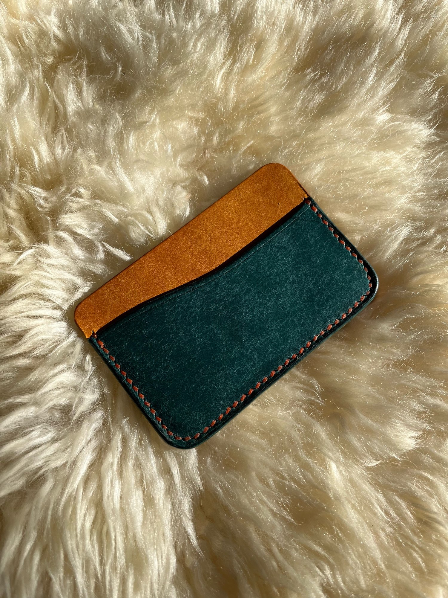 Image of Ortensia 2-tone Pueblo Horizontal Cardholder 