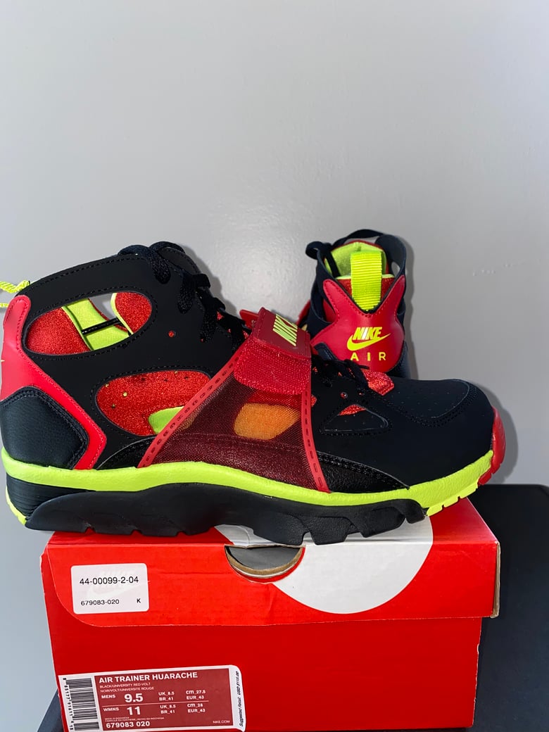 Image of Nike Air Trainer Huarache Size 9.5 Men