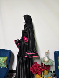 Image 3 of Zahra Abaya