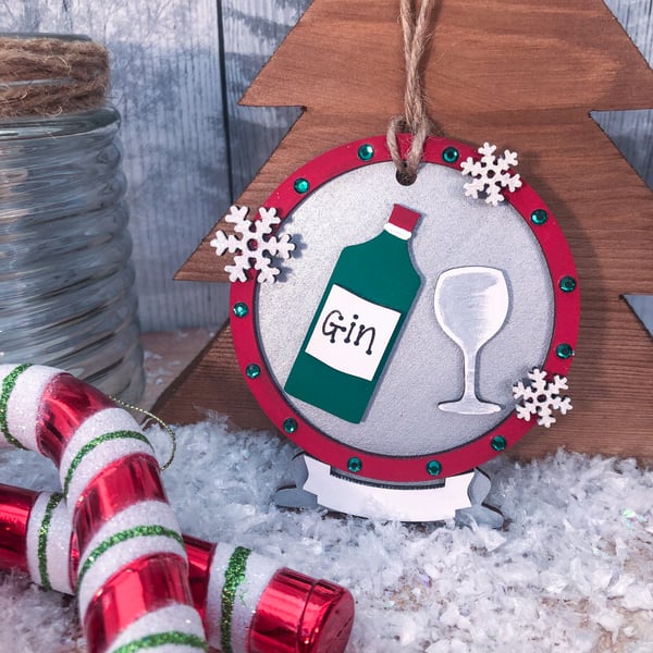 Image of Gin Snowglobe Decoration
