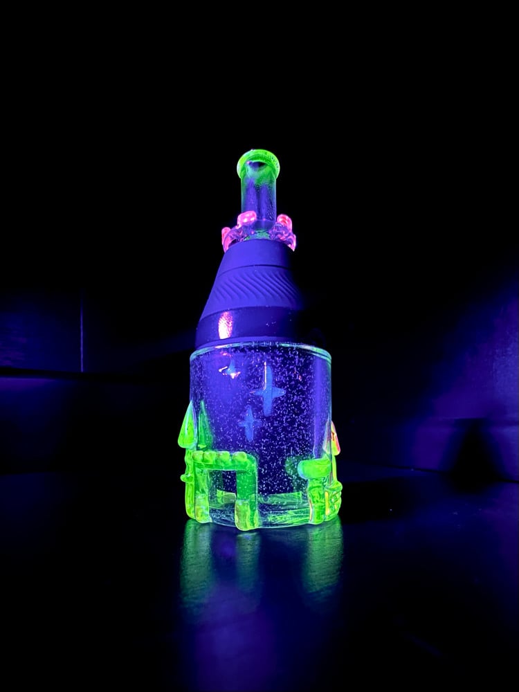 Image of NEW!UV Corning and Opal Base for Puffco Core 