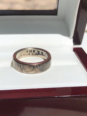 Image of Bicentennial quarter ring (tails side)
