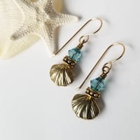 Image 2 of She Sells Sea Shells (Gold)