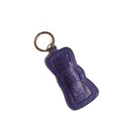 Image 1 of Porte-clefs FLAMME Violet