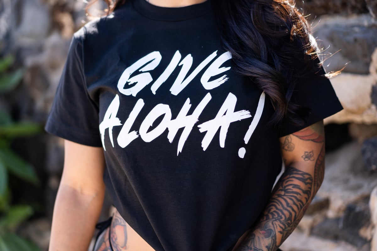 Give Aloha! T-shirt (Black)