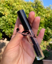 Image 2 of Eyebrow/Lash Serum