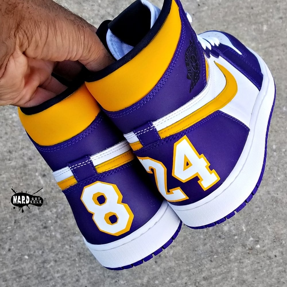 Image of 8 x 24 Jordan 1