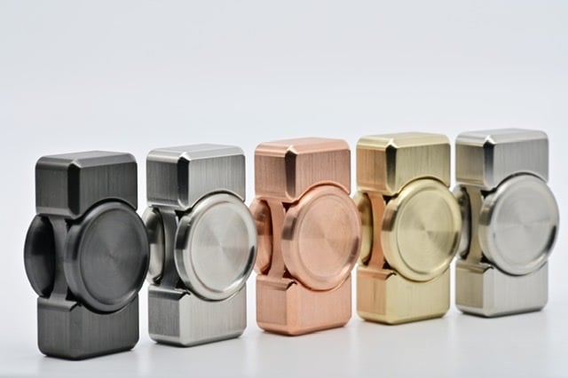 Mini collision hand spinner fidget toys | KINETICS ASIA Mini collision hand spinner fidget toys | KINETICS ASIA