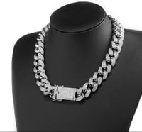 Cuban Link Chain Iced Out