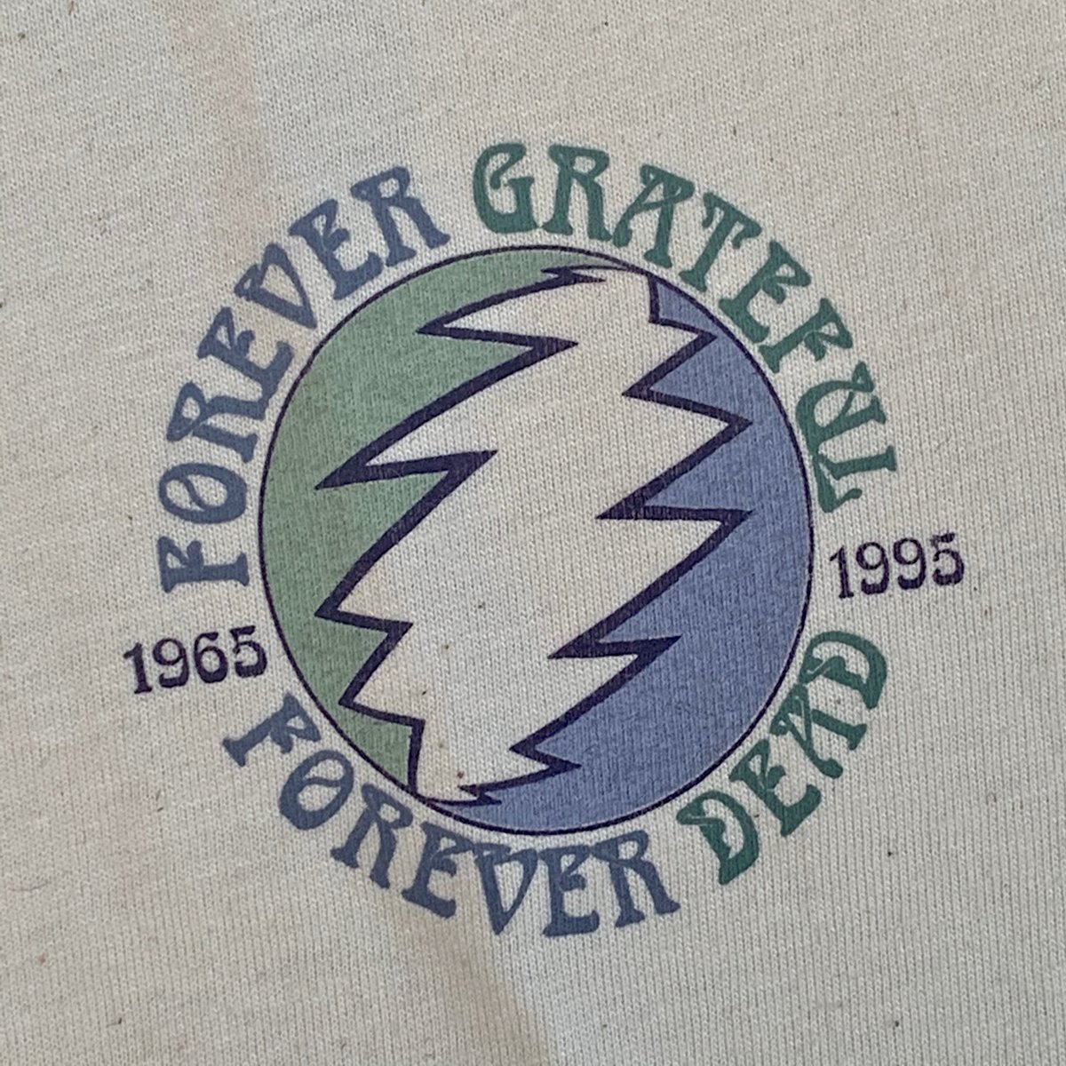 Original Vintage Grateful Dead 1990’s Forever Tapin!! Medium