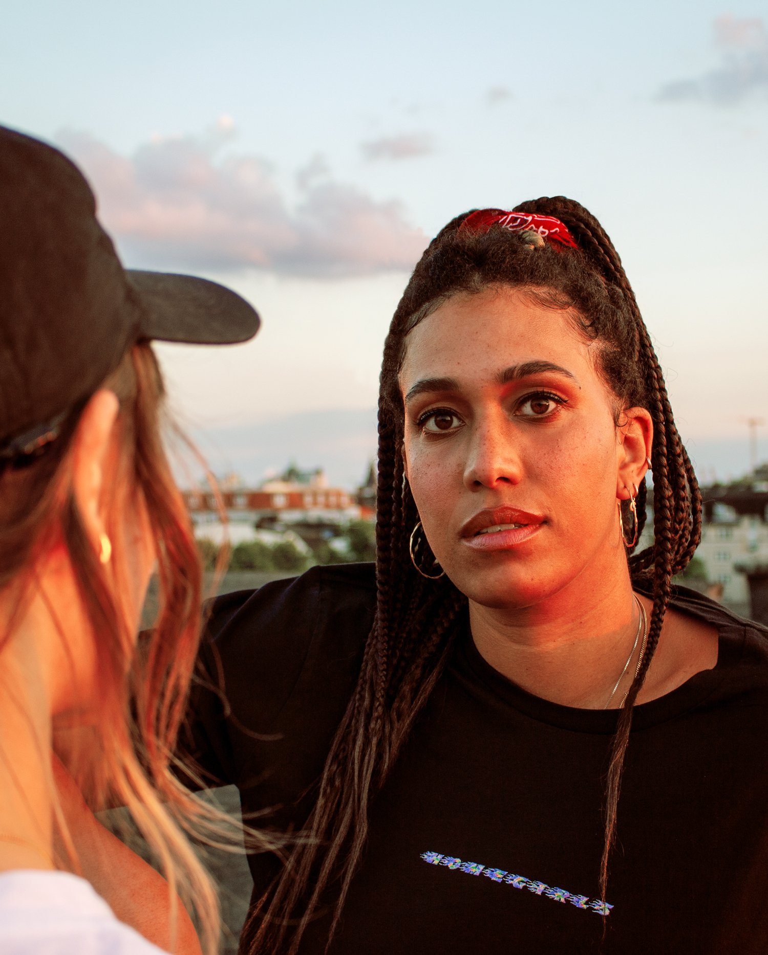 Image of HOMEGIRLS shirt black/holo