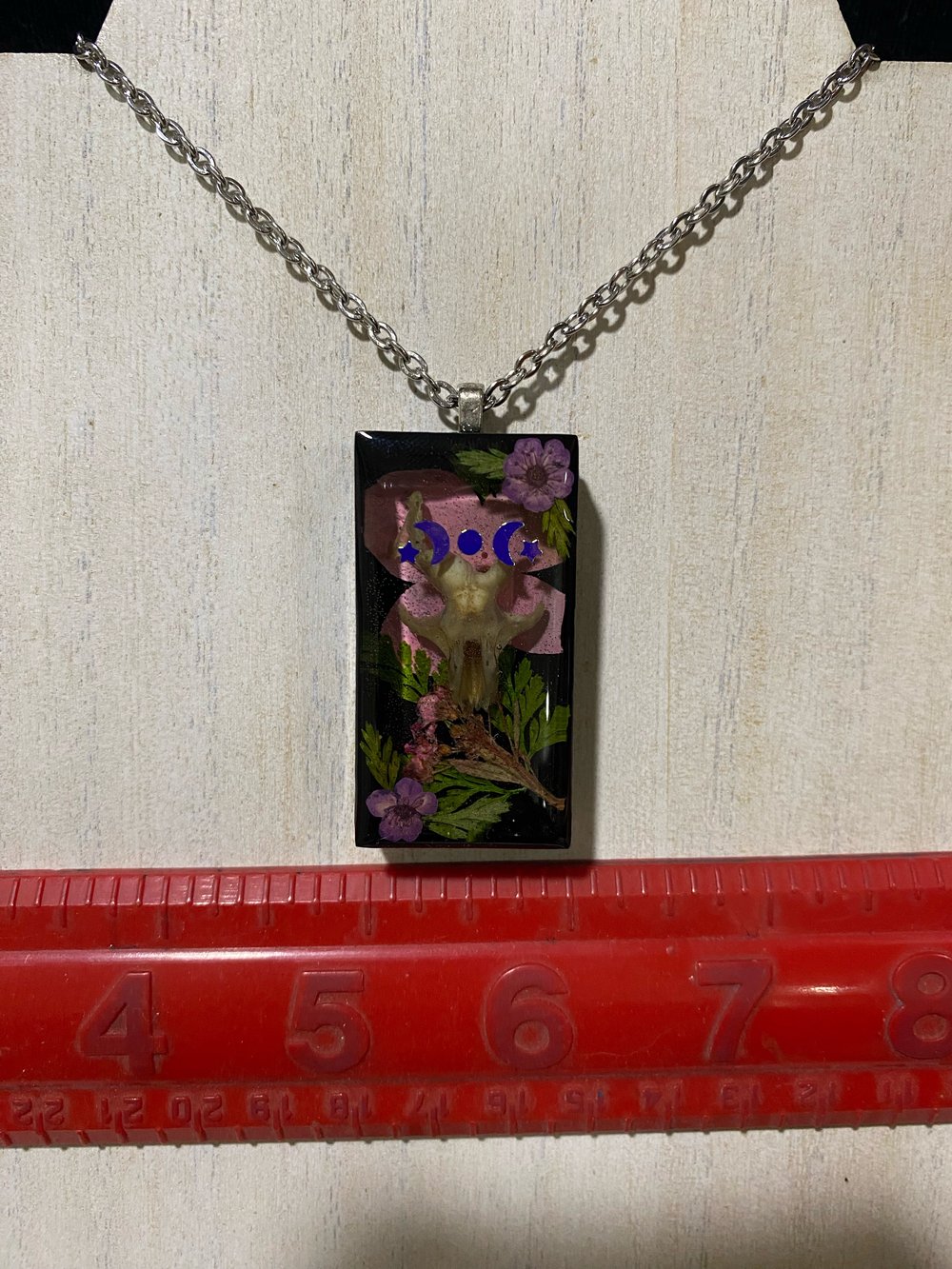 Floral skull pendant 