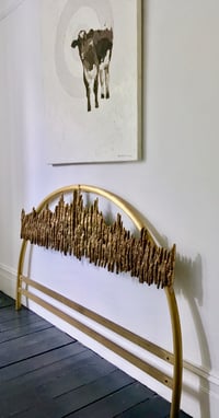 Image 5 of Headboard with Sculptural Panel, model "Aurora", by Frigerio