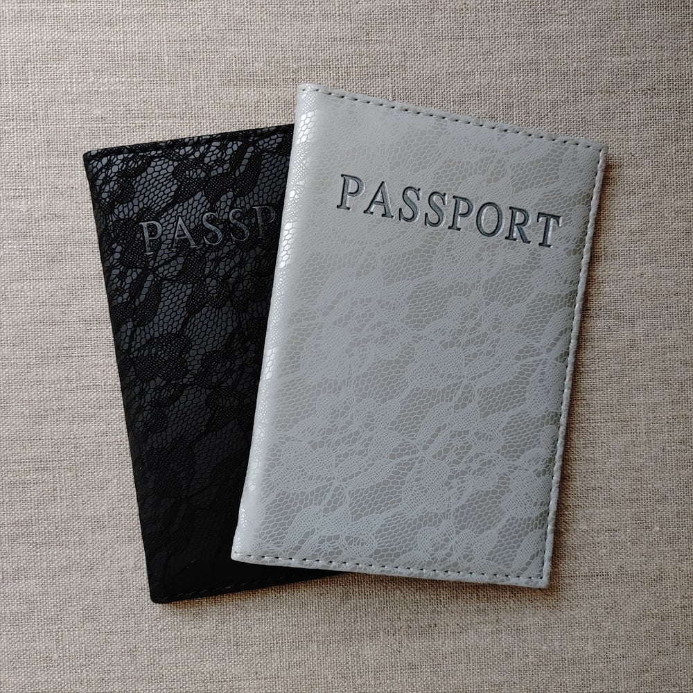 Bride and Groom Lace Passport Covers 