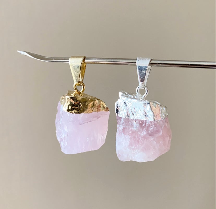 Image of ROSE QUARTZ (chunky) necklace