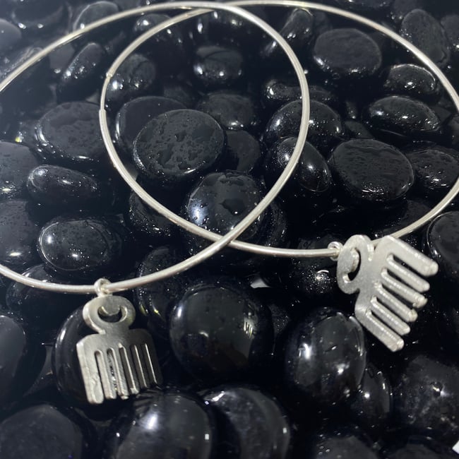 Beauty Hoops (925 Sterling Silver)