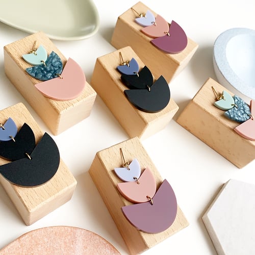 Image of 'Tall Tulip' Dangles