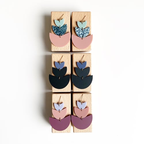 Image of 'Tall Tulip' Dangles