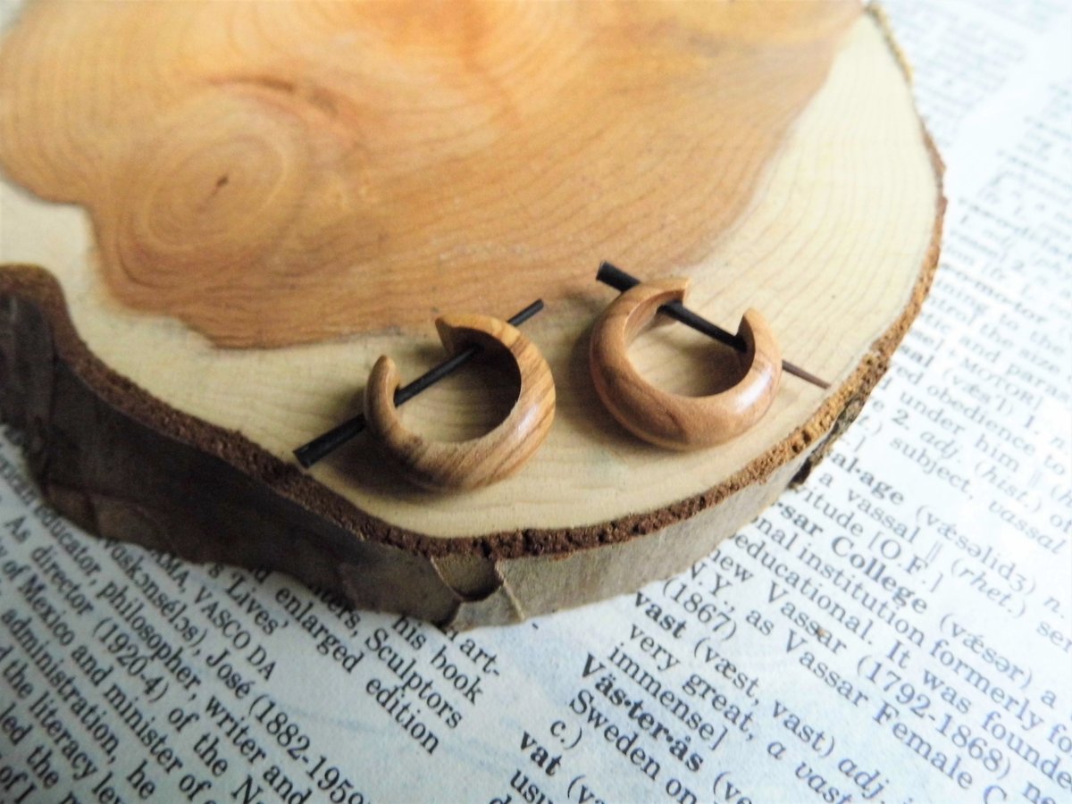 Olive Wood Huggie Sleeper Earrings Extra Small