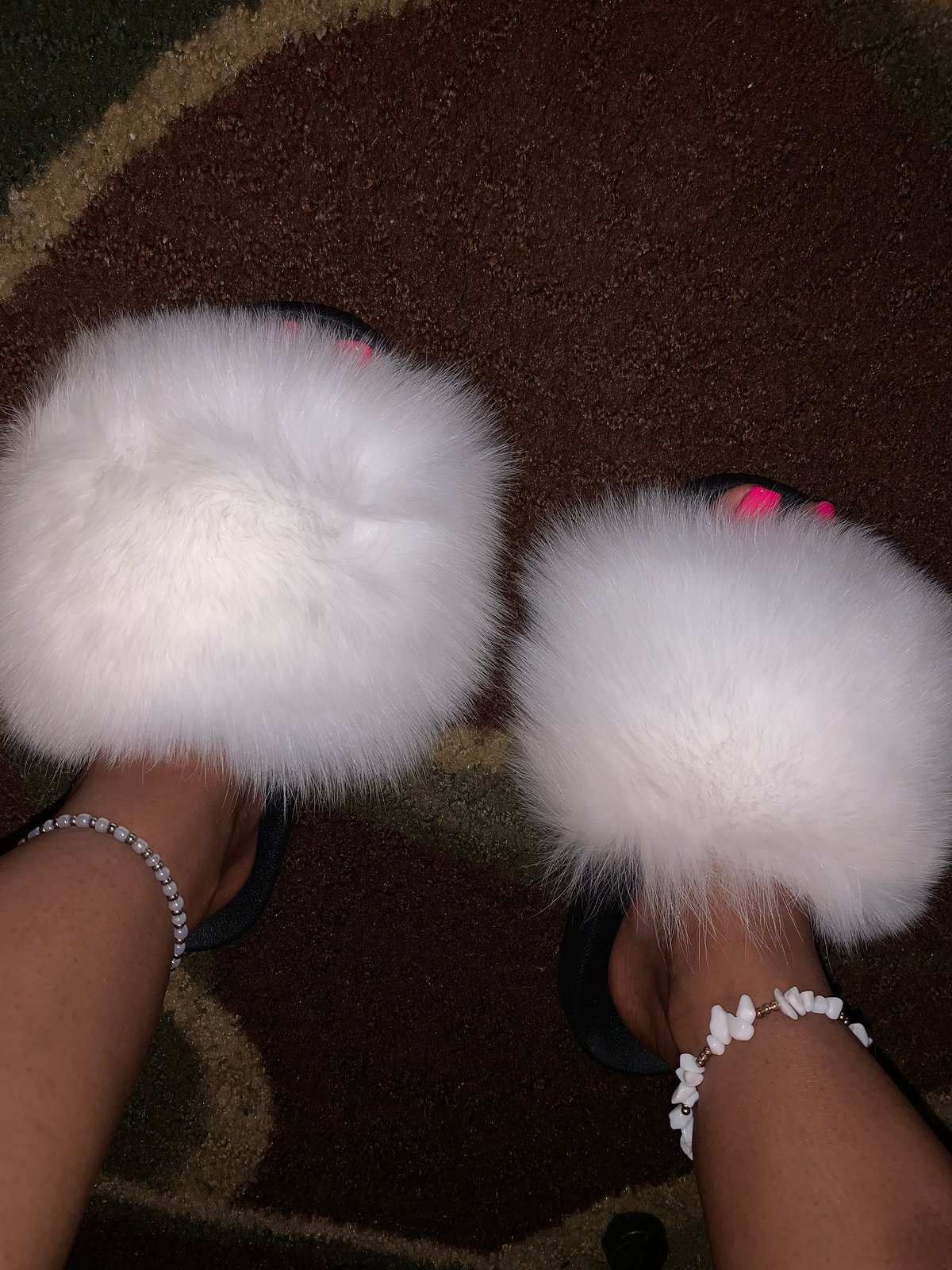 Snow White Fur Slides | Boujee ColleXion