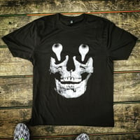 Skull T-shirt