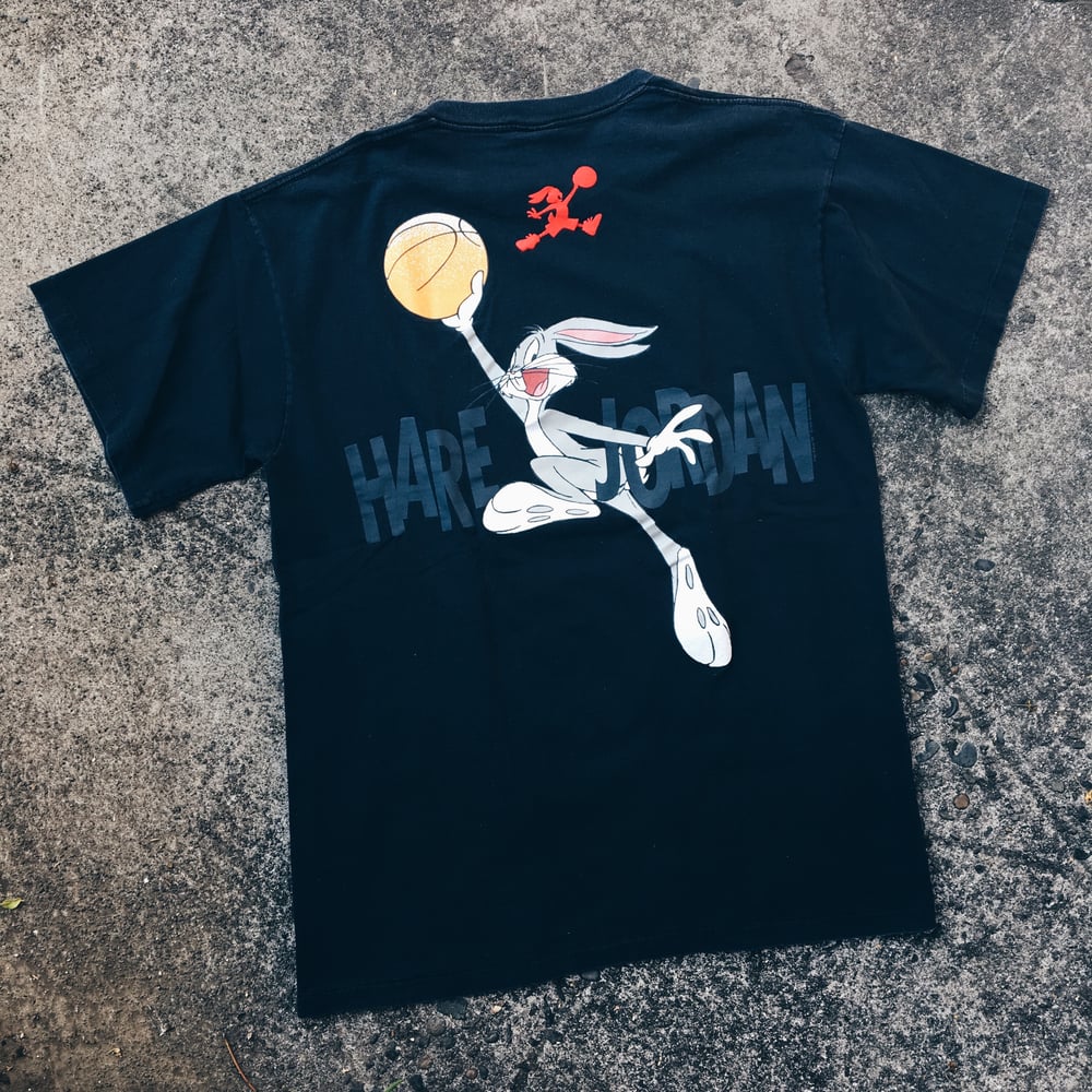 Image of Original 1992 Nike “Hare Jordan” Tee.