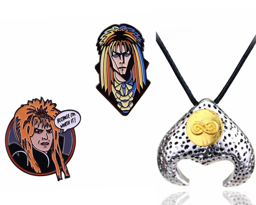 Labyrinth Badge & Necklace Set