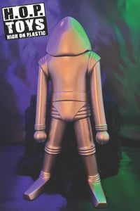 Image 2 of Earth Vs The Flying Saucers Vinyl Figure
