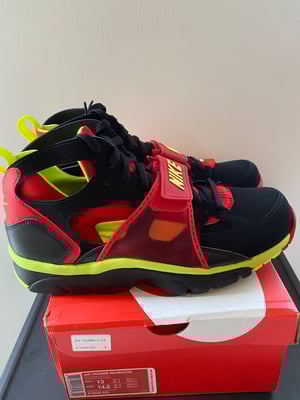 Image of Nike Air Trainer Huarache Size 13 Men